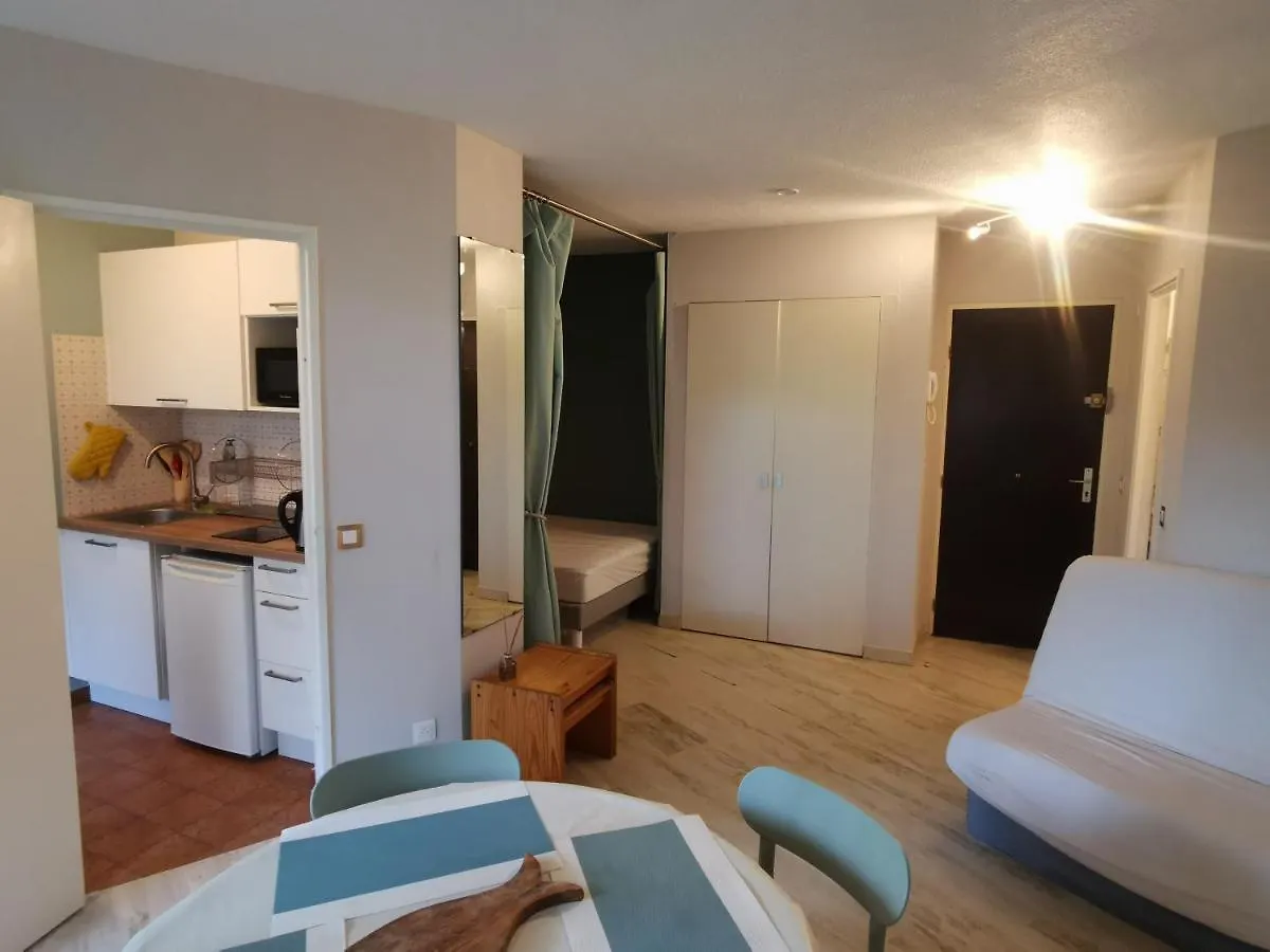 Apartment Appartement Au Calme Mandelieu-la-Napoule France